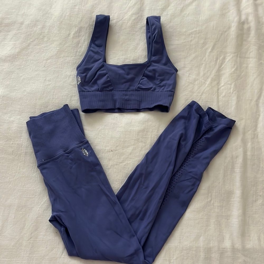 Free People Movement Good Karma Bra & Leggins